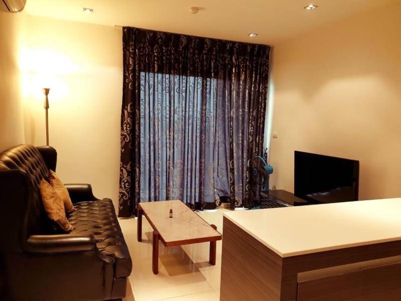 Gallery D Jomtien ภายนอก รูปภาพ